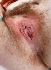 hairy-pussy-pissing_7
